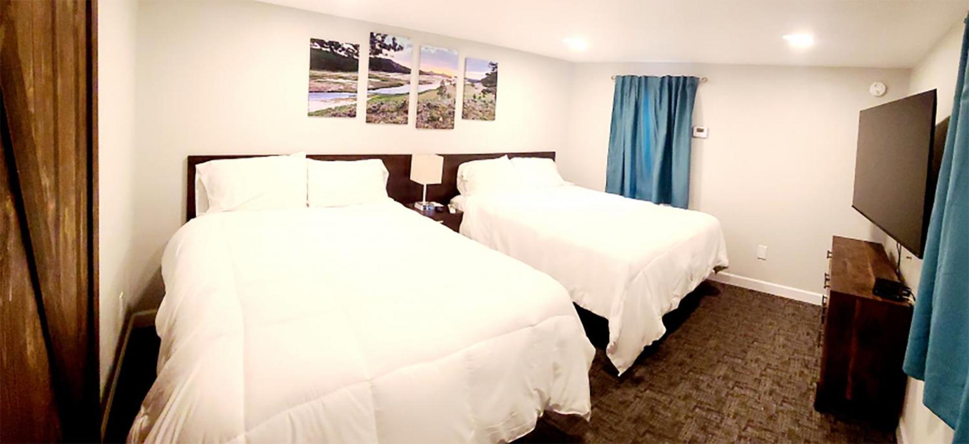 Snowy Mountain Inn Saratoga Ngoại thất bức ảnh